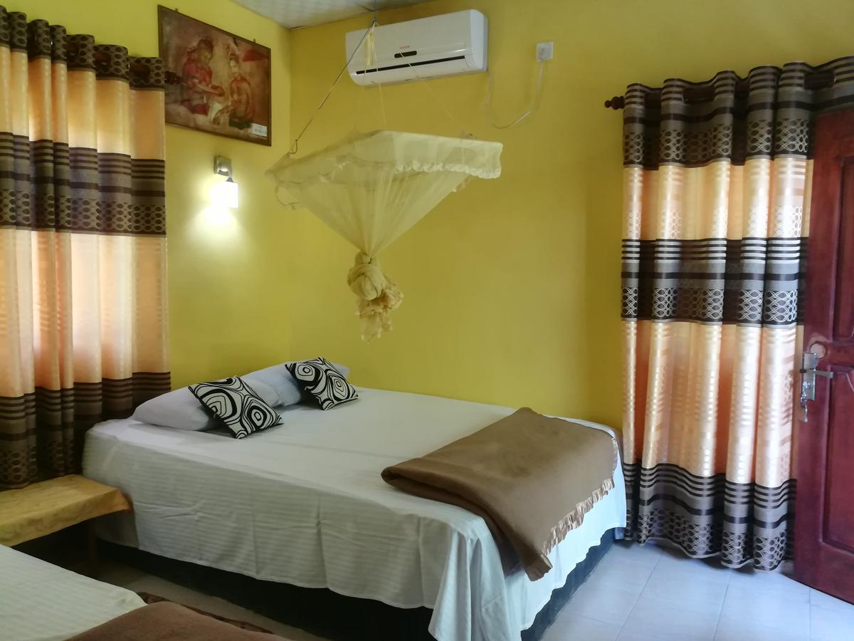 The Nilmini Lodge Sigiriya Ngoại thất bức ảnh