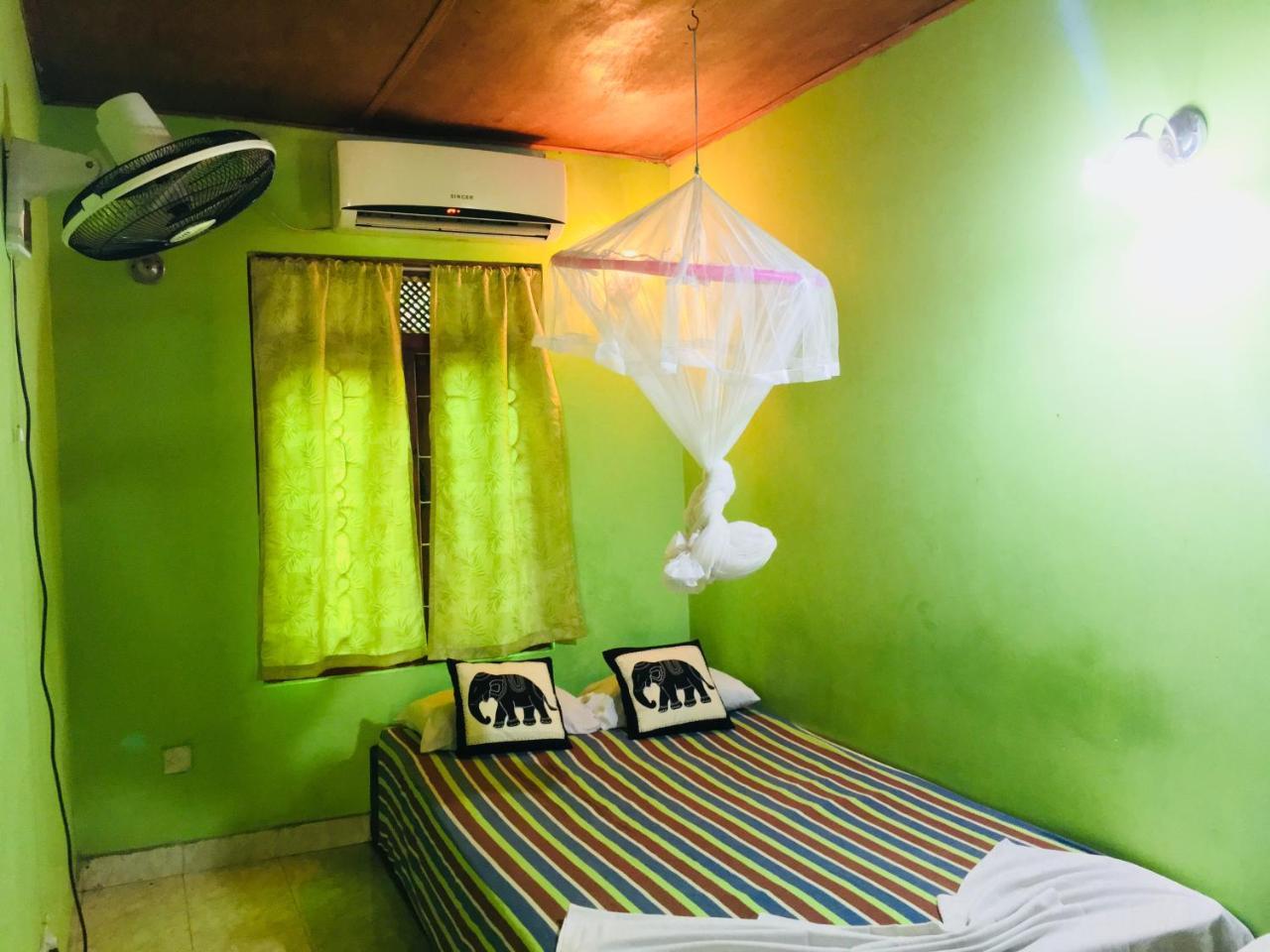 The Nilmini Lodge Sigiriya Ngoại thất bức ảnh